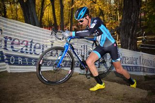 Driscoll wins Waves for Water Cyclocross opener