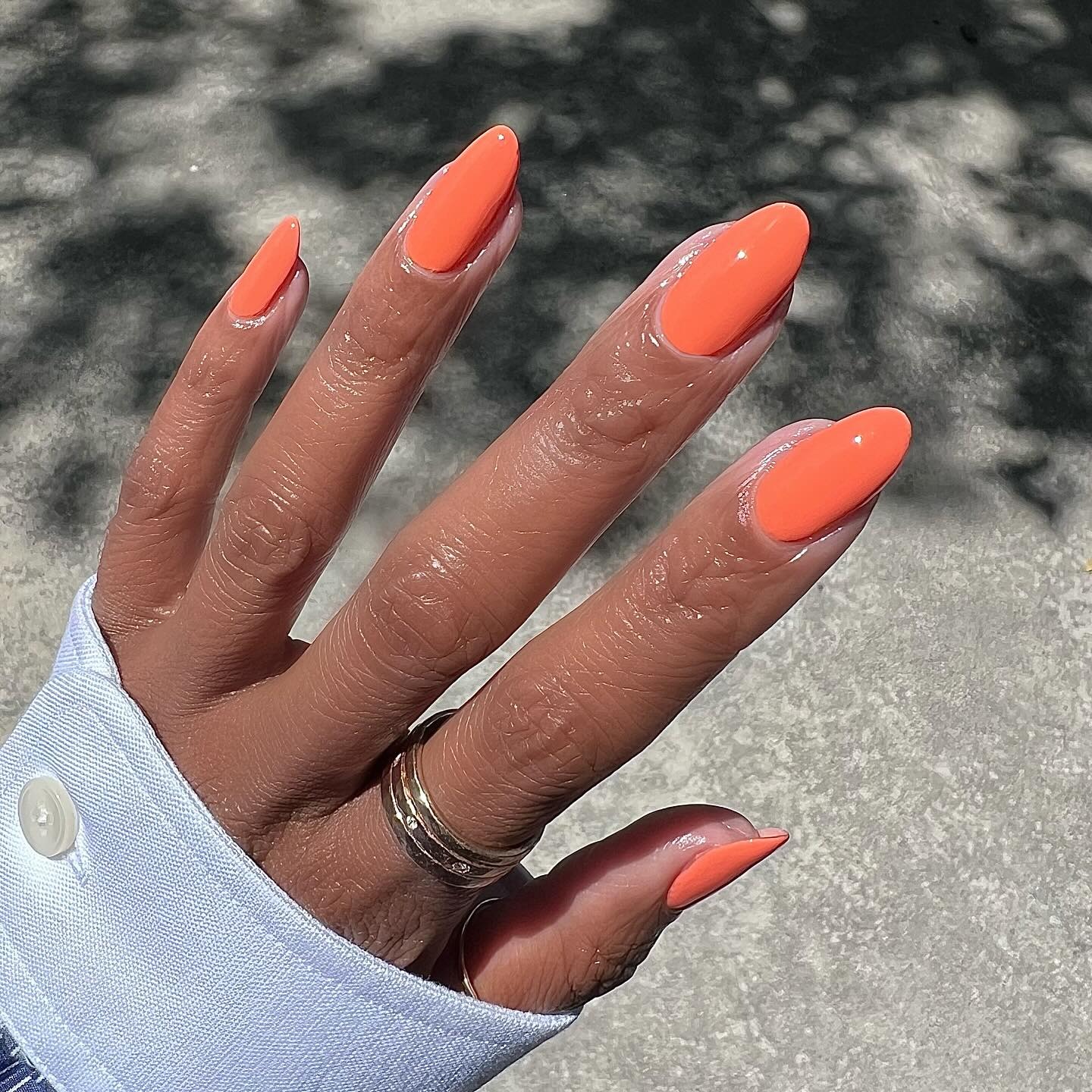 An image of orange nails.