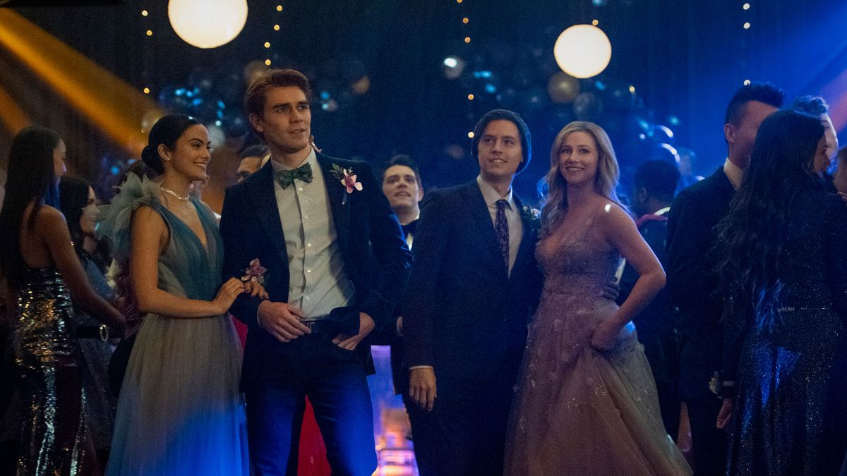riverdale season 3 watch now