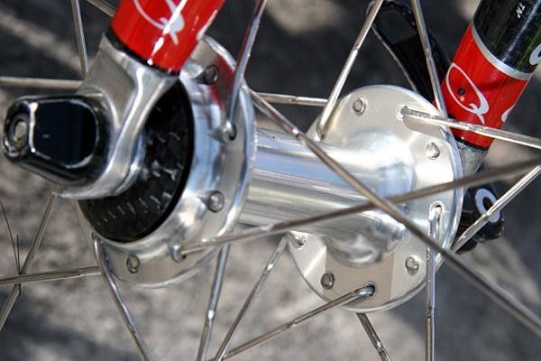 Zipp's aluminium hubs.