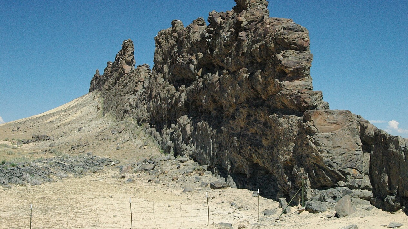 A dike rising from the ground in New Mexico