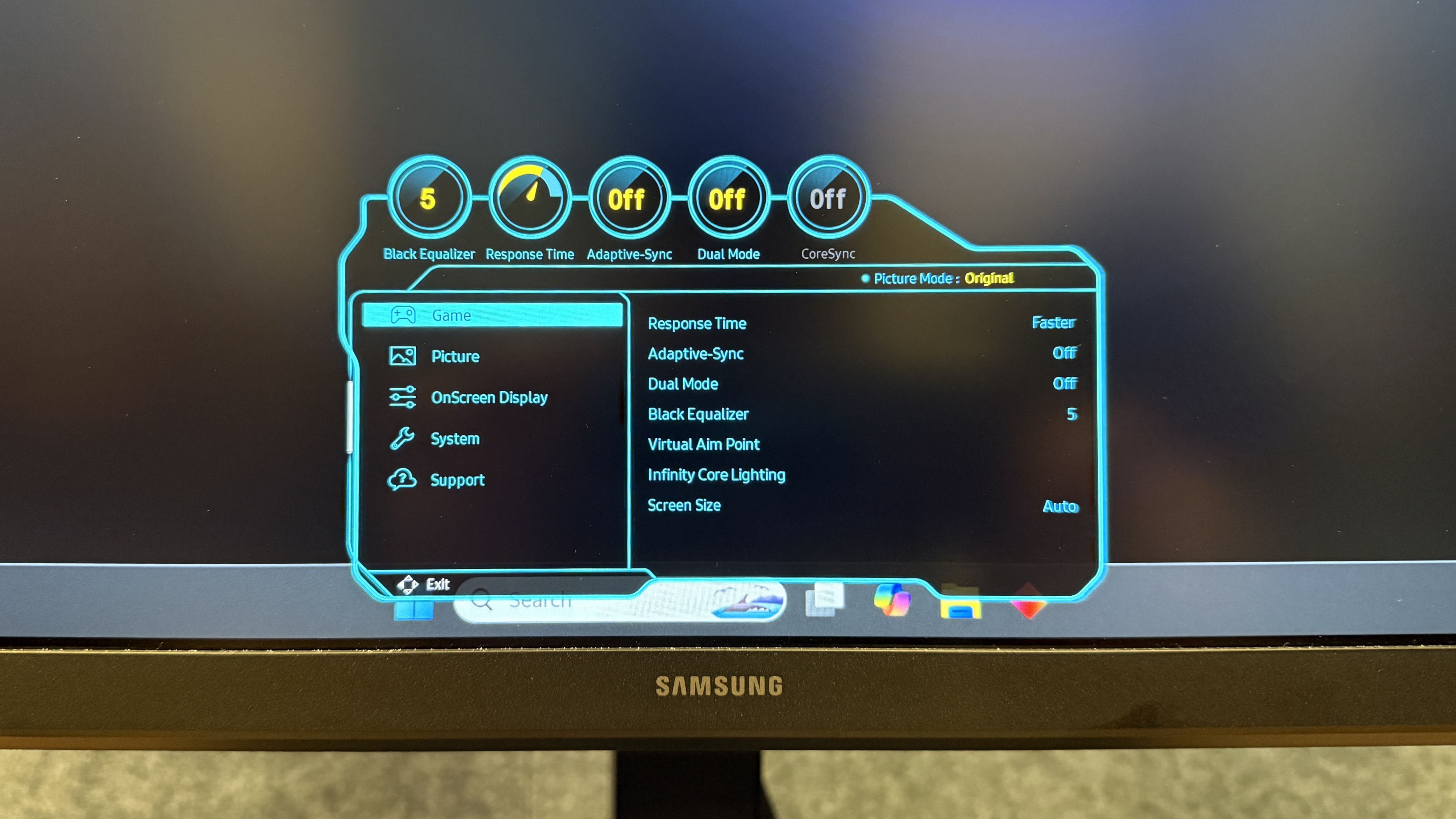 The OSD menu on the Samsung Odyssey G8 (G80HS) gaming monitor