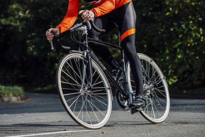 cycle mudguards for disc brakes