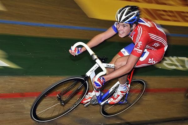 Young Brit Luke Rowe gives it his all in the UIV Cup.