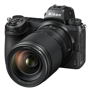 Nikon Z 28-75mm f/2.8