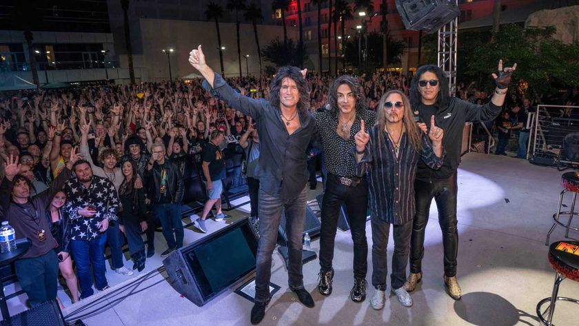 Kiss take a bow in Las Vegas