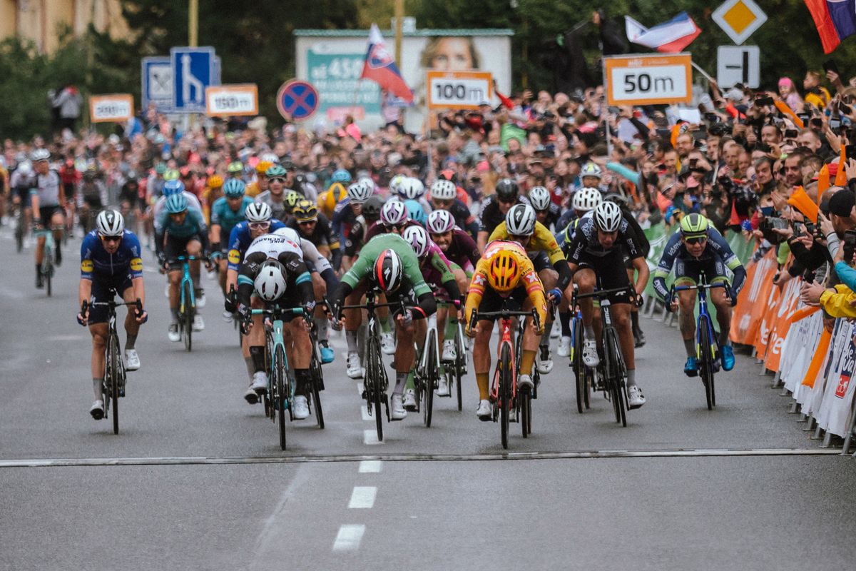 Tour de Slovaquie 2021 - 65th Edition - 3rd Stage Dolny Kubin - Povazska Bystrica193,2 km - 18/09/2021 - Kristoffer Halvorsen (NOR - Uno - X Pro Cycling Team) - Kaden Groves (AUS - Team Bikeexchange) - Peter Sagan (SVK - Bora - Hansgrohe) - photo Igor Stancik/BettiniPhoto&Acirc;&copy;2021