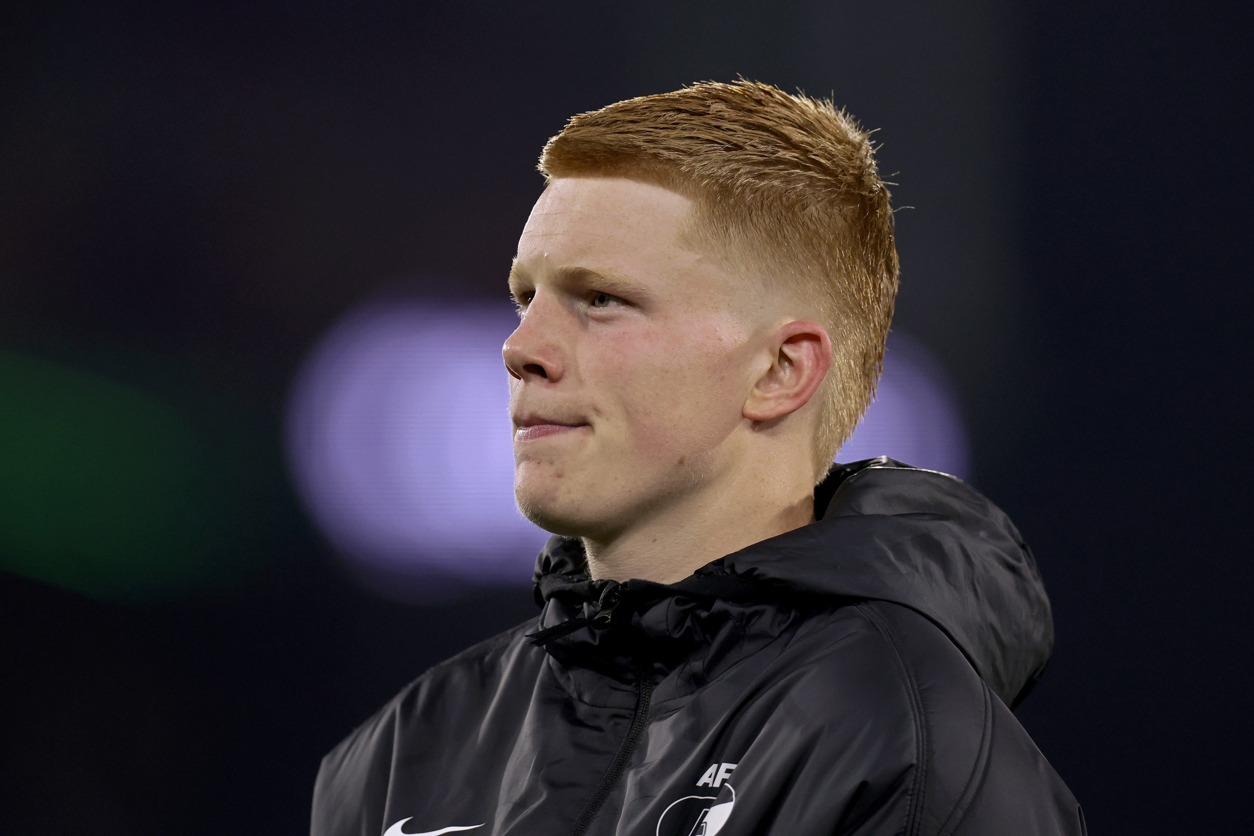 LONDON, UNITED KINGDOM - NOVEMBER 6: Kees Smit of AZ Alkmaar disappointed after the match and thanking the supporters of AZ Alkmaar during the Conference League match between Crystal Palace v AZ Alkmaar at the Selhurst Park on November 6, 2025 in London United Kingdom (Photo by Marcel Bonte/Soccrates/Getty Images)