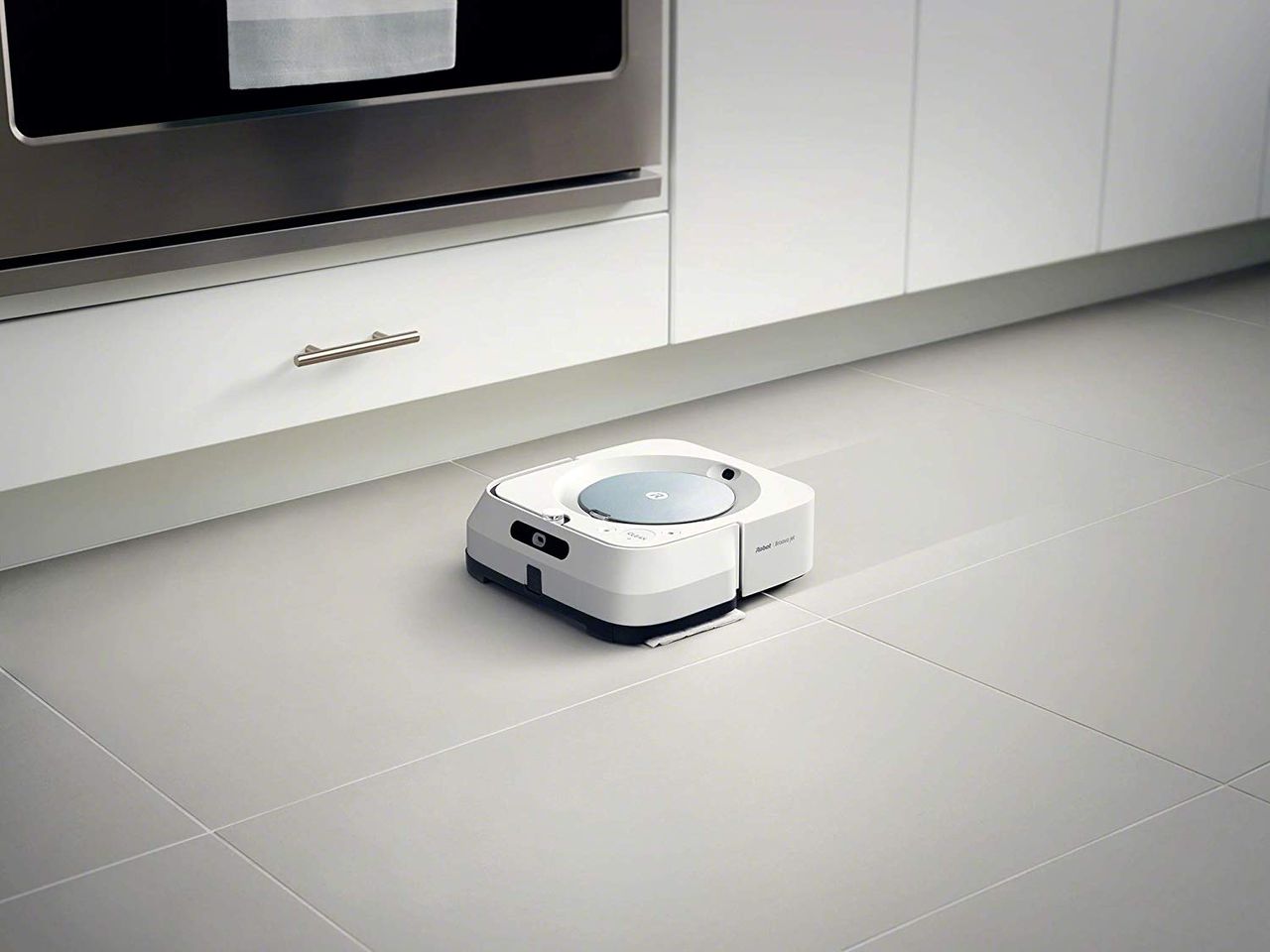 Best robot mop: iRobot Braava m6