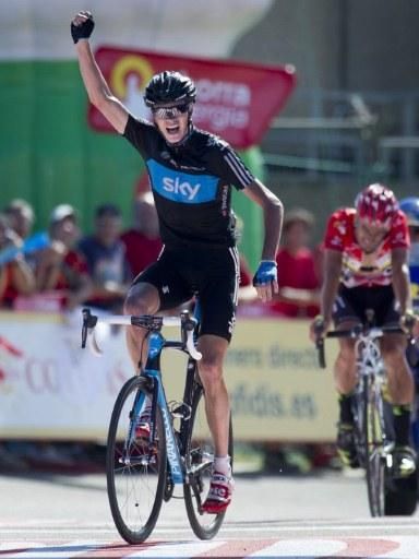 Chris Froome (Sky) battled back in the final meters to snatch the stage win from Cobo
