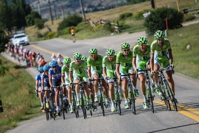 Cannondale controlled the peloton for Viviani