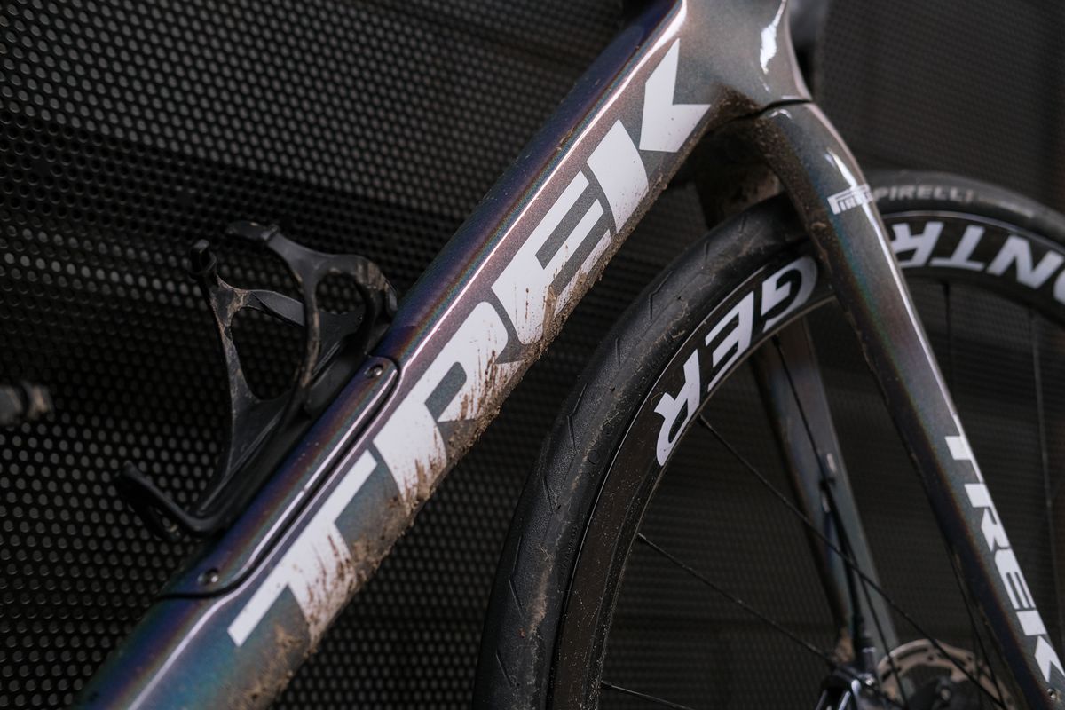 Lizzie Deignan's Trek Domane SLR from Paris Roubaix