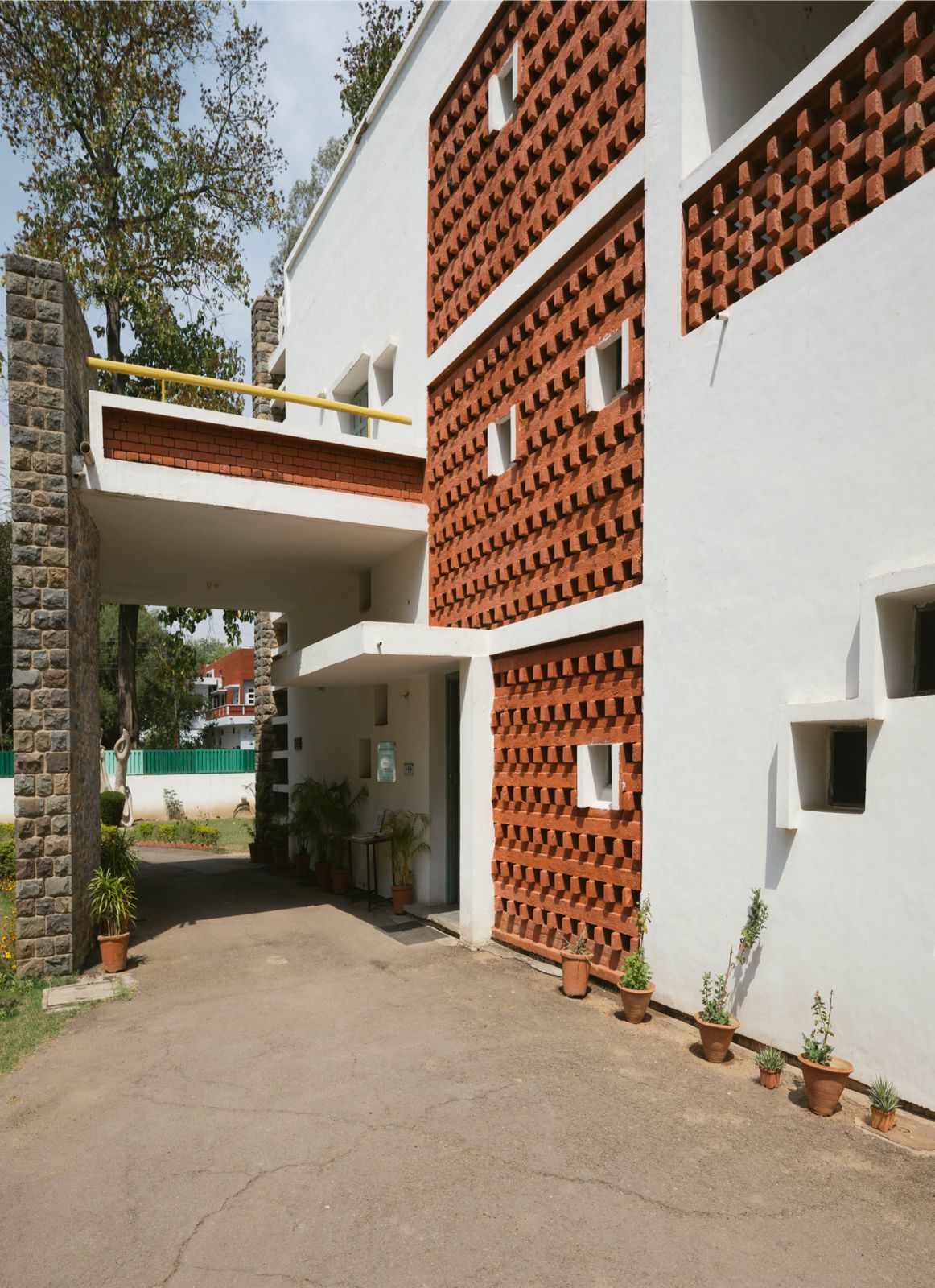 Pierre Jeanneret house shot by Nipun Prabhakar