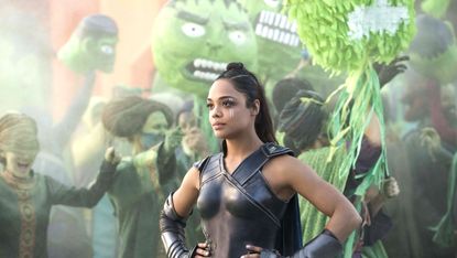 Shil Thor Xxx Videos - Thor: Ragnarok Movie Review - Women of New Thor Movie Steal the Show from  Chris Hemsworth | Marie Claire