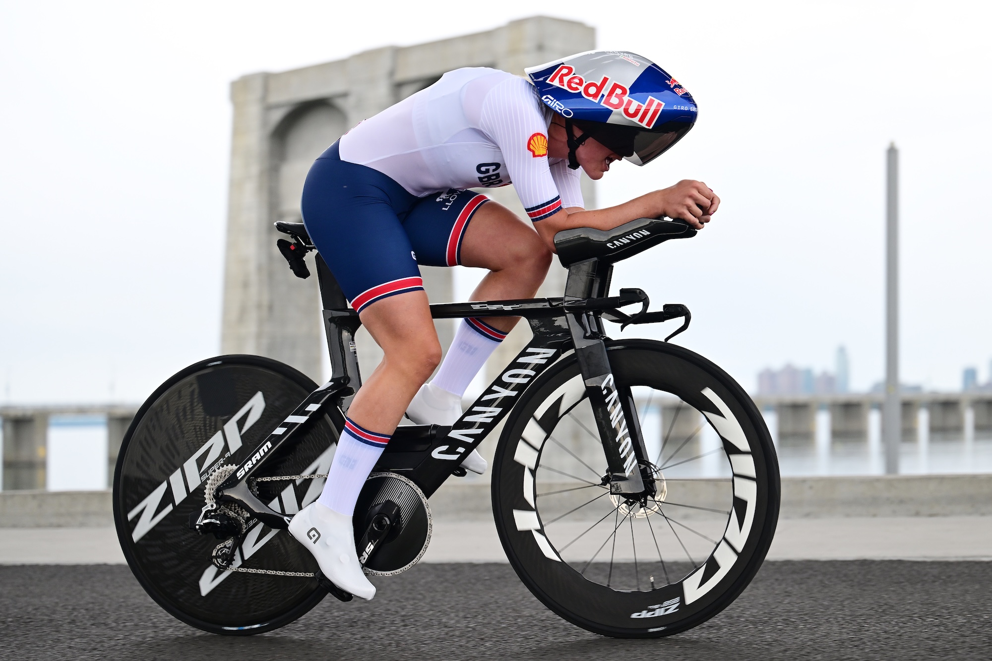 MONTREAL, QUEBEC - SEPTEMBER 20: Zoe Backstedt and Team Great Britain competes during the 99th UCI Road World Championships Montreal 2026 - Women Elite Individual Time Trial a 39,2km race from Montreal to Montreal on September 20, 2026 in Montreal, Quebec. (Photo by Tim de Waele/Getty Images)