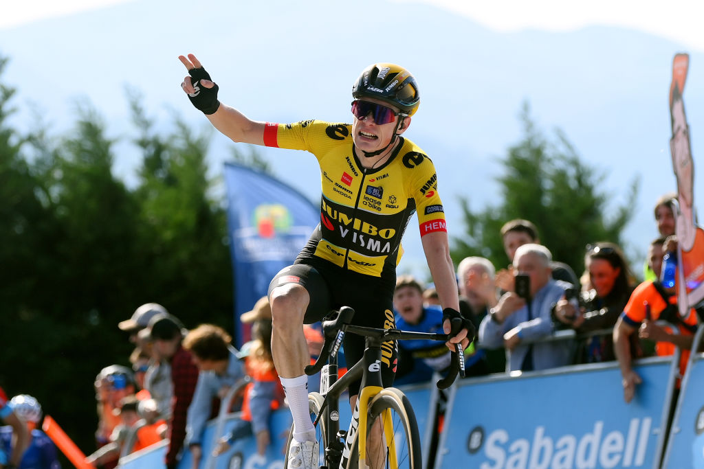 Vingegaard wins stage 3 of the 2023 Itzulia Basque Country