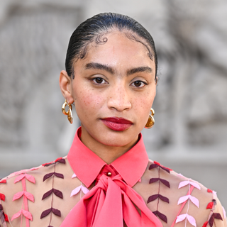 A guest wearing brushed-up brows, a Paris Fashion Week SS25 Beauty Street Style look