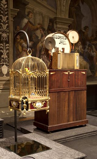 Singing Bird Cage With Clock
