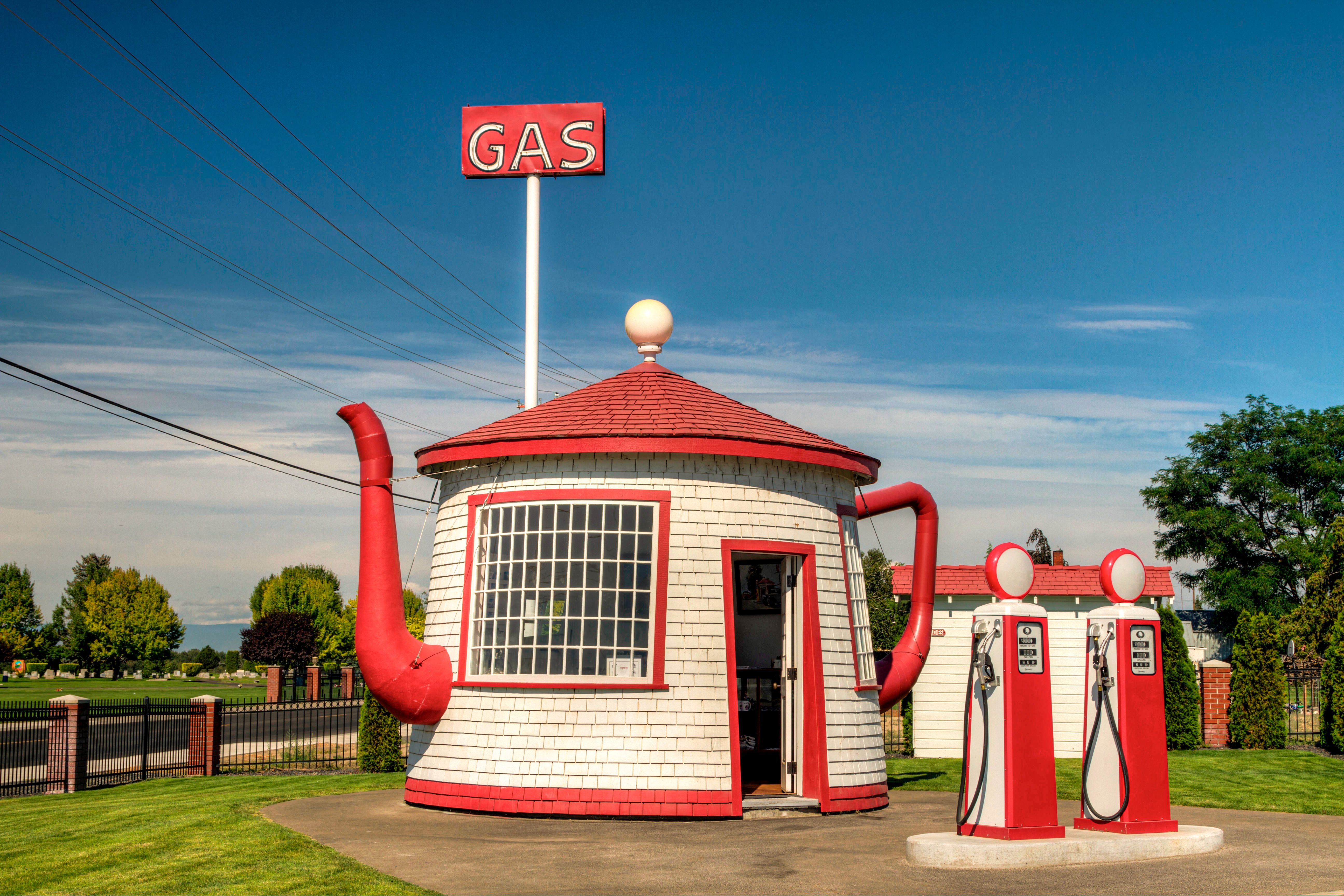 Teapot Dome Service Station