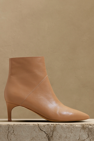 VALAIS LEATHER ANKLE BOOT
