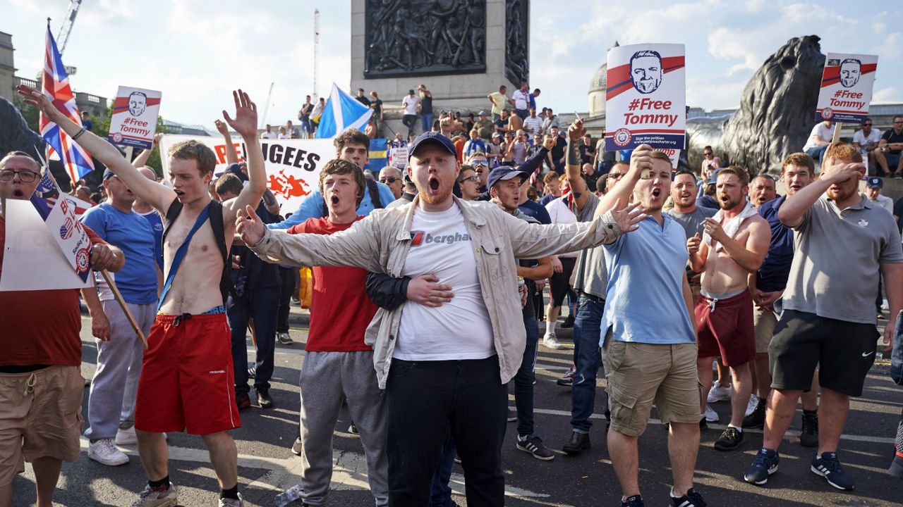 Tommy Robinson, EDL, rally, protest