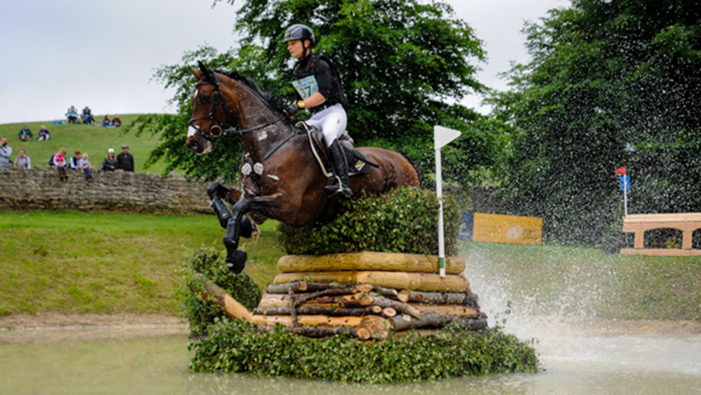 Julia Krajewski and Chipmunk FRH win Bramham 2018.