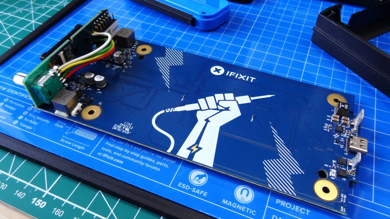Ifixit Portable Soldering Station