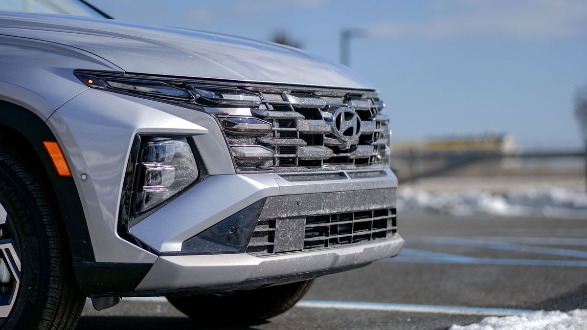 2025 Hyundai Tucson Hybrid Limited review.