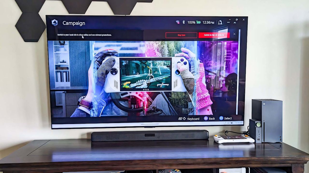 BenQ beCreatus DP1310 Docking Station connected to ROG Ally.