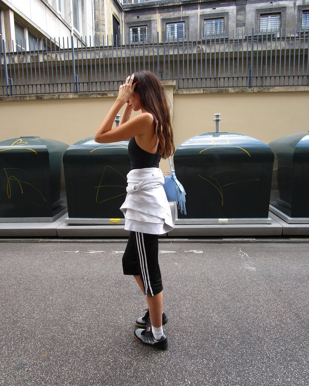 Capris and football trainers outfit.