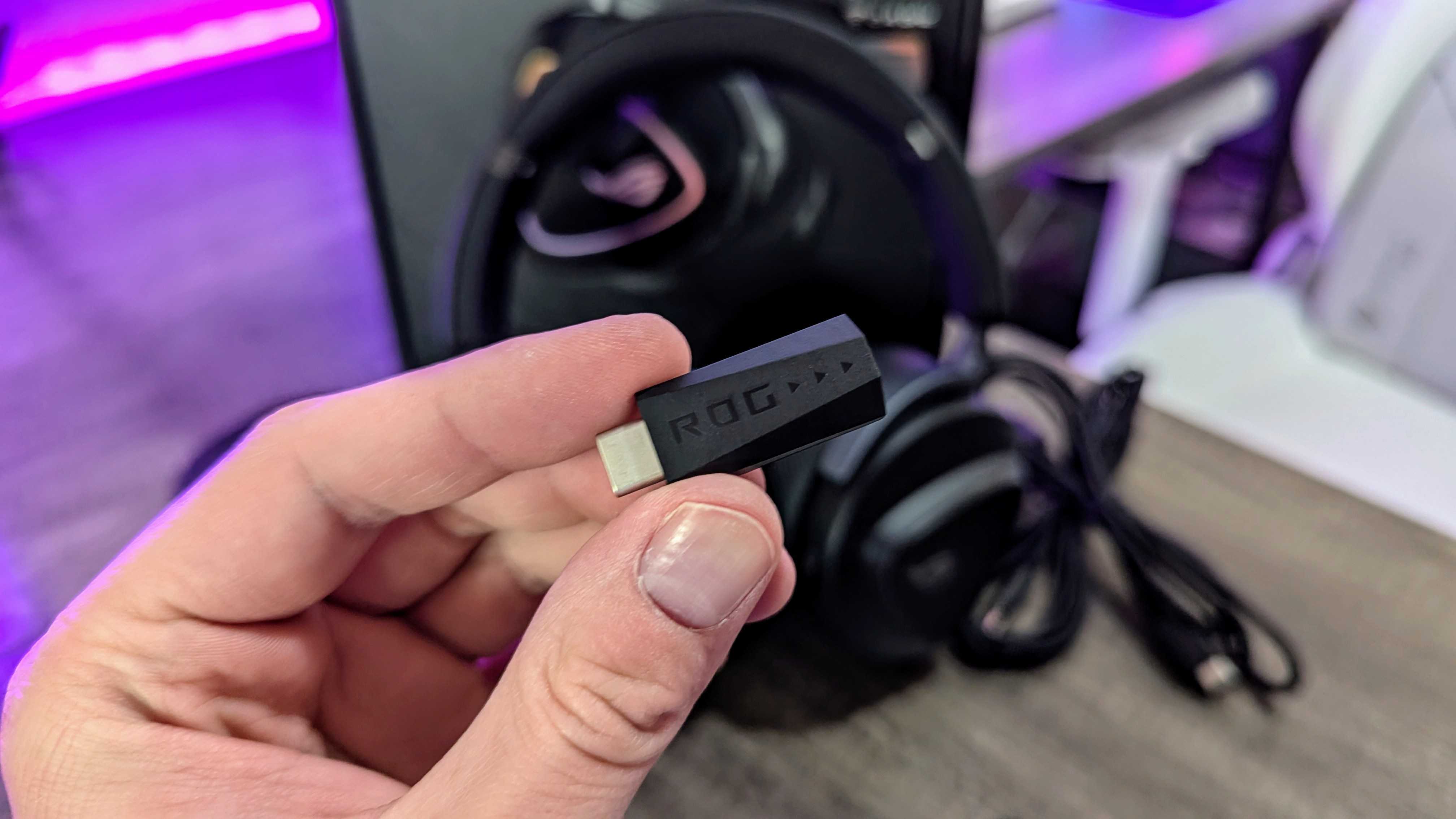 Image of the ASUS ROG Delta II wireless PC gaming headset.