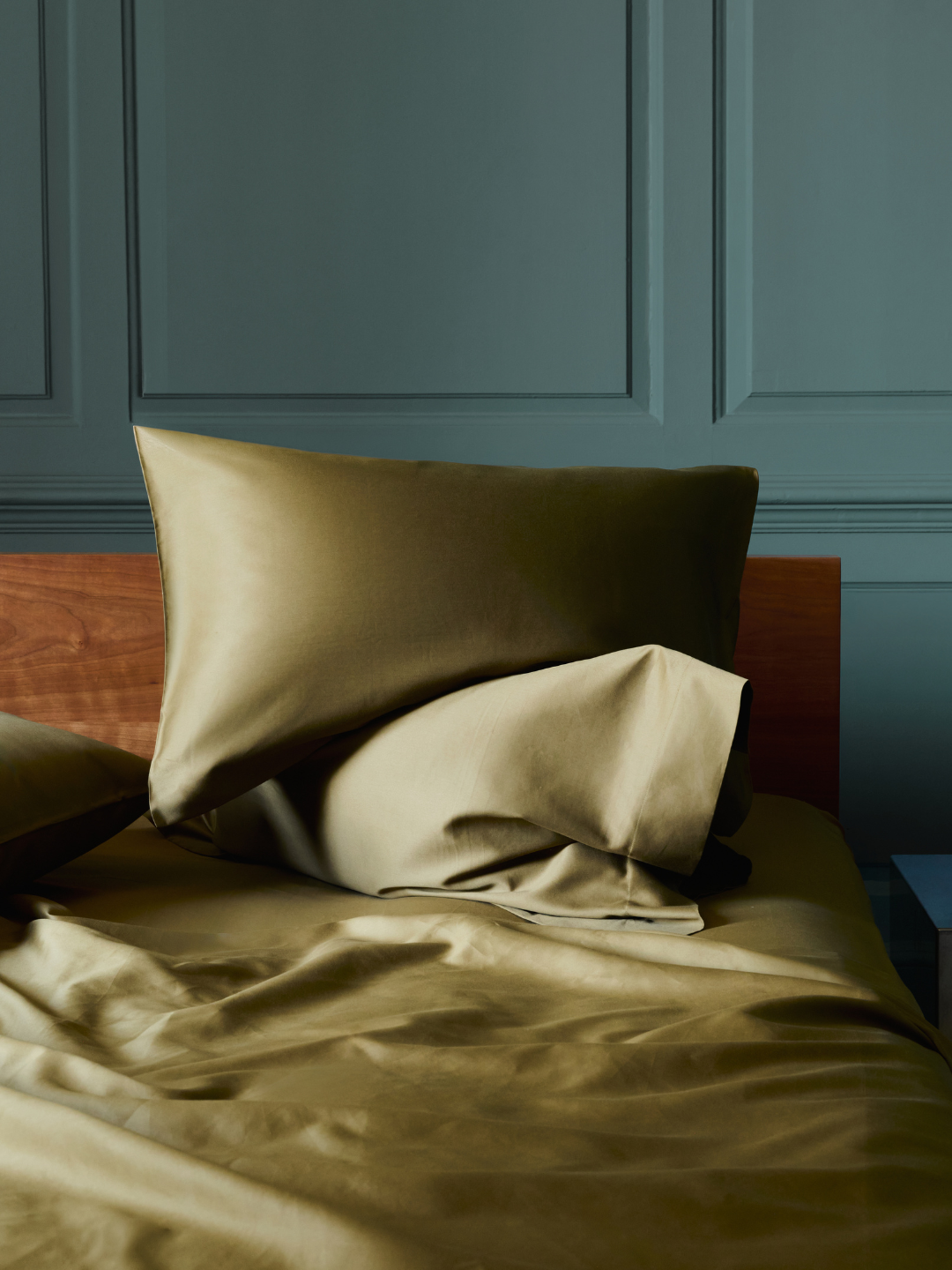 A smooth cotton sateen olive double duvet set from Rise &amp;amp; Fall