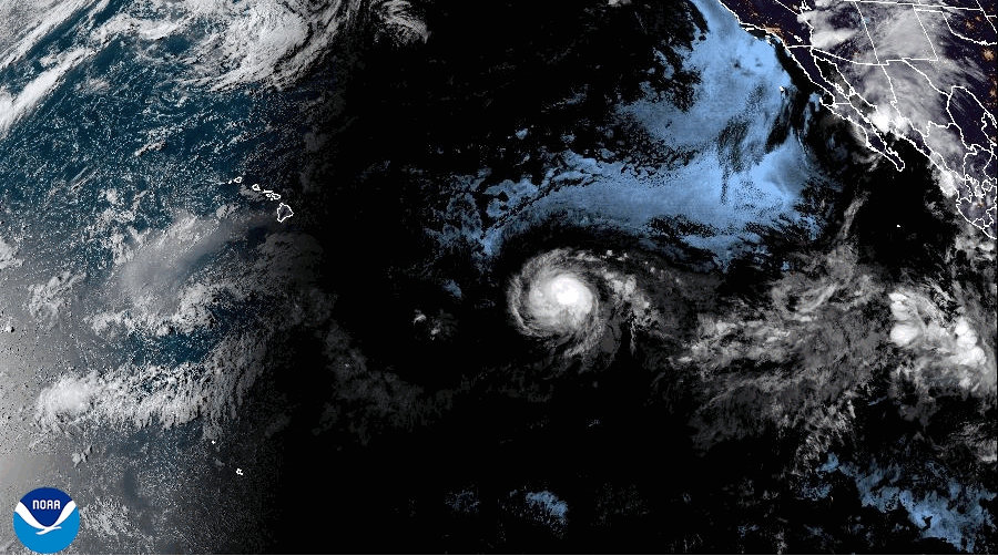 Category 4 Hurricane Kiko is heading for Hawaii — but it will weaken before it gets there, forecasters say