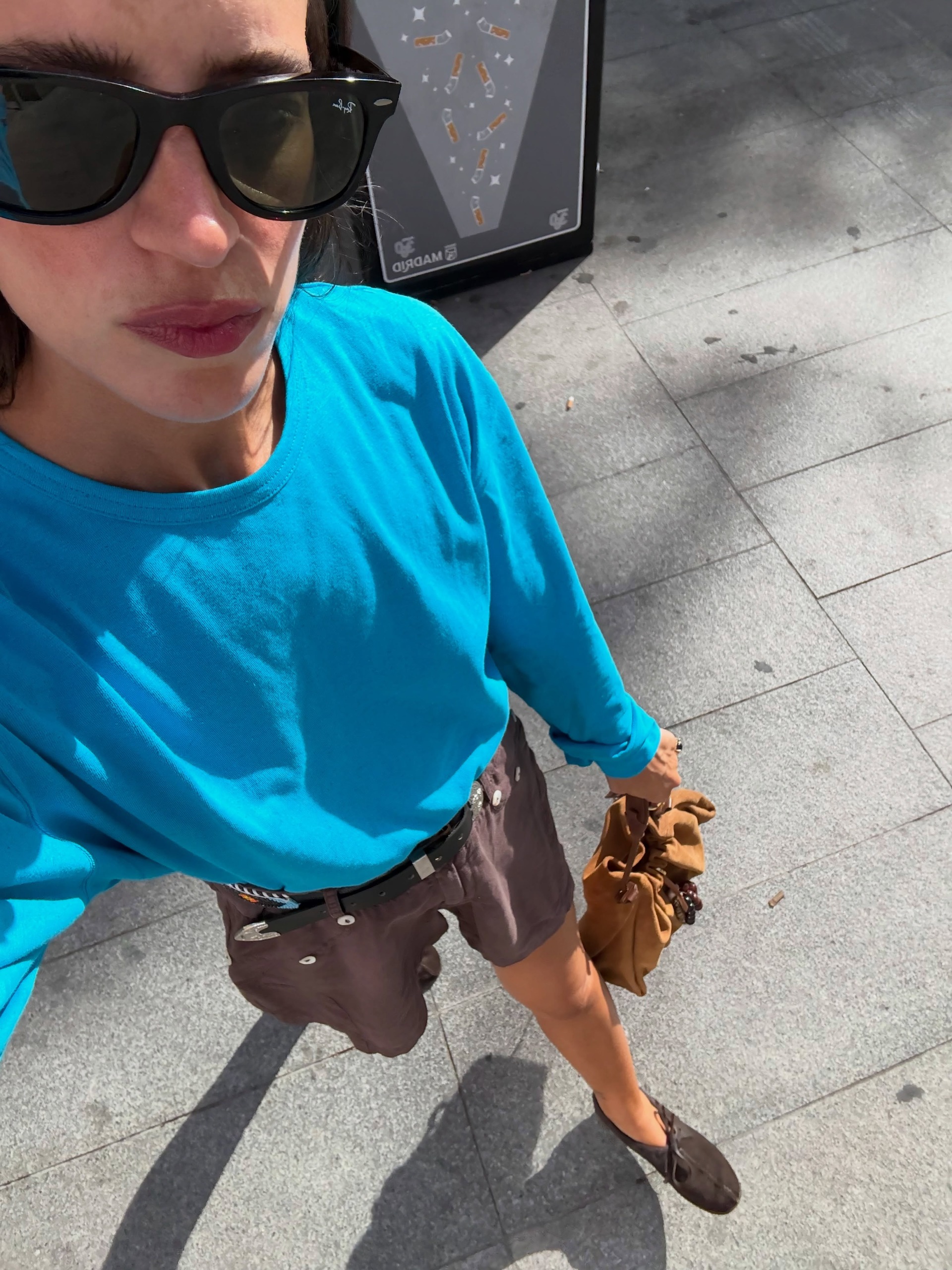 An image of a woman wearing voluminous shorts trend 2026