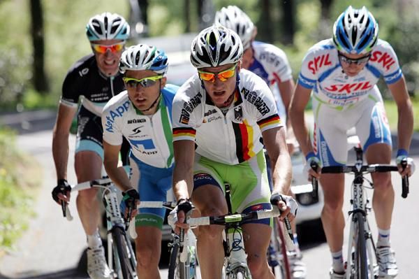 The main break of the day included (l-r) Jens Voigt (Leopard Trek), Cesare Benedetti (NetApp), Dominik Nerz (German National Team), Jarno Gmelich (Cyclingteam Jo Piels) and Thierry Hupond (Skil-Shimano).