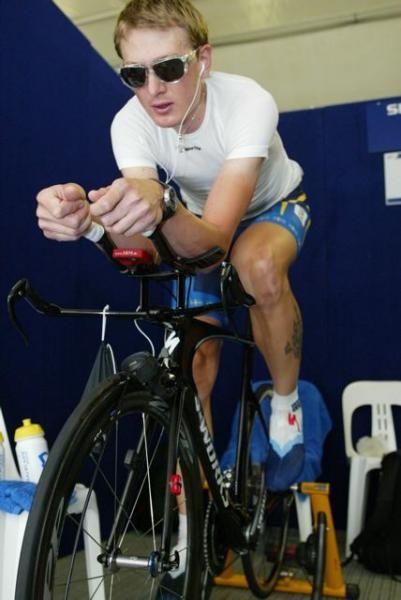 Gustav Larsson (Sweden) looks very cool warming up