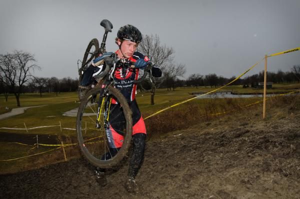 U23 rider Jeff Bahsnon (Van Dessel) had a strong race finishing tenth
