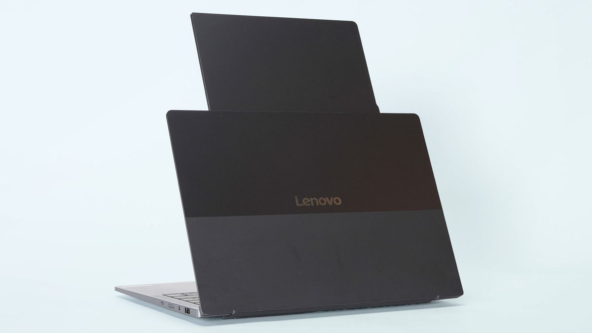Project Pivo ThinkBook VertiFlex Concept