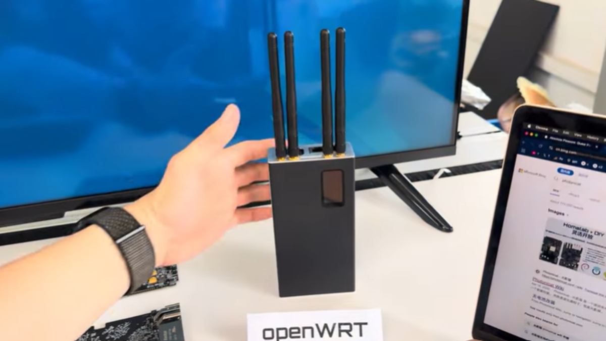 If McGyver bought a PC, it would probably be the Photonicat - brick-like computer has built in 24-hr battery, ports agogo, SIM slot, external antennas, NVMe slot, and is even open source