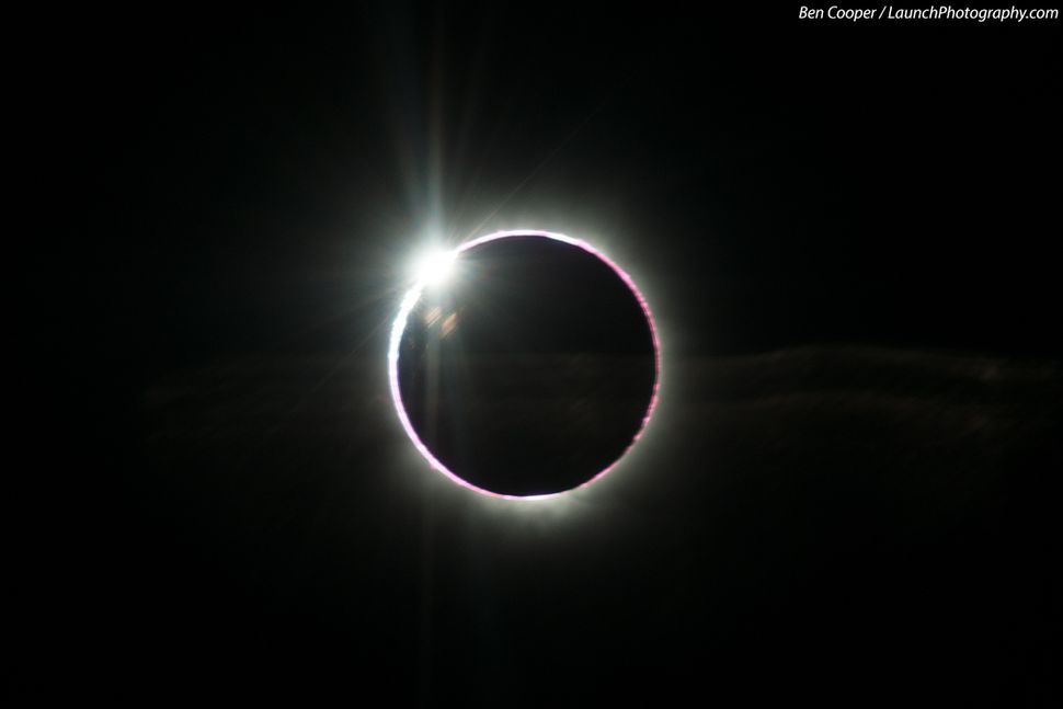 what-is-a-solar-eclipse-university-relations-and-marketing-oregon