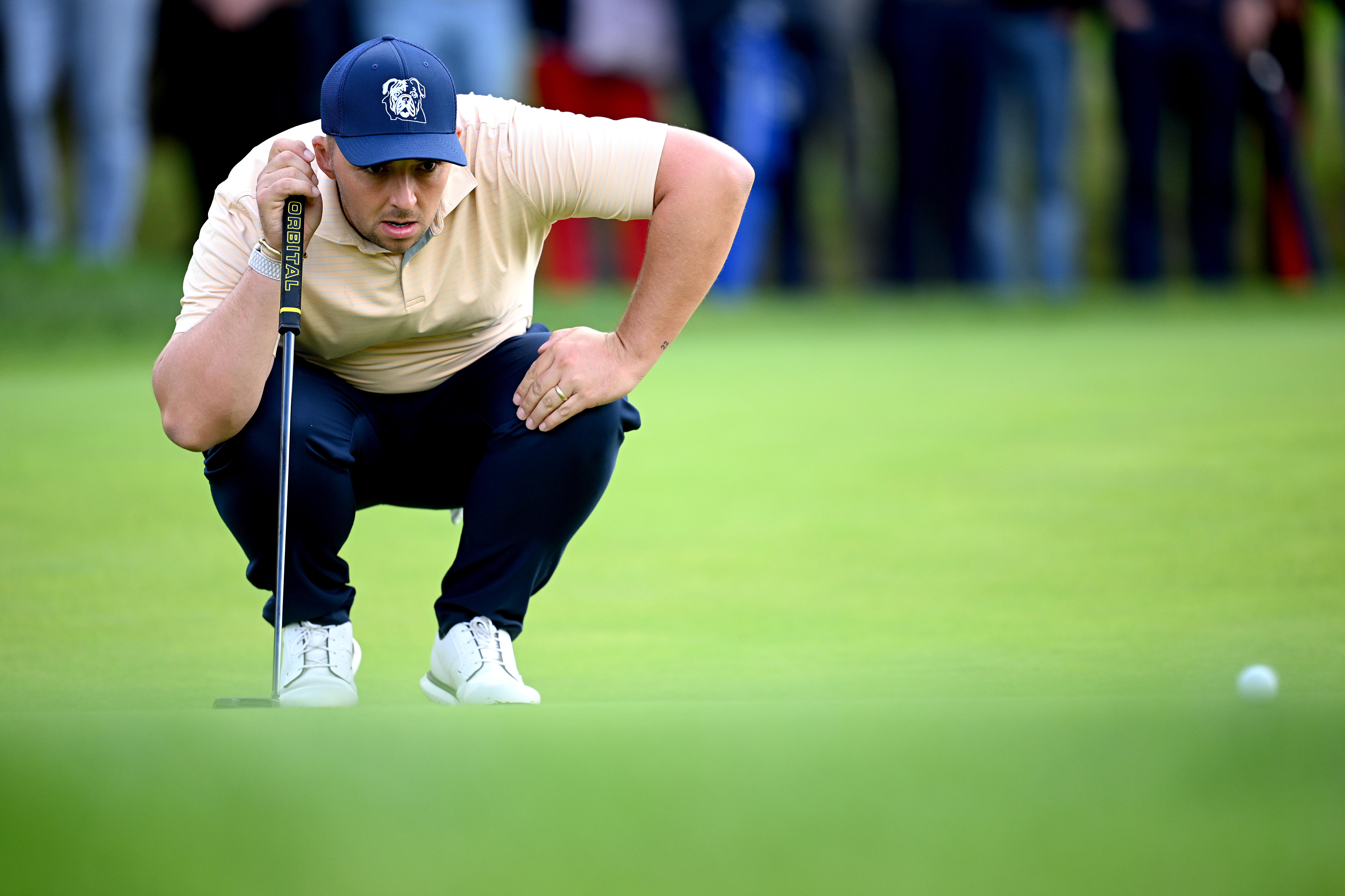 Marcus Armitage lines up a putt