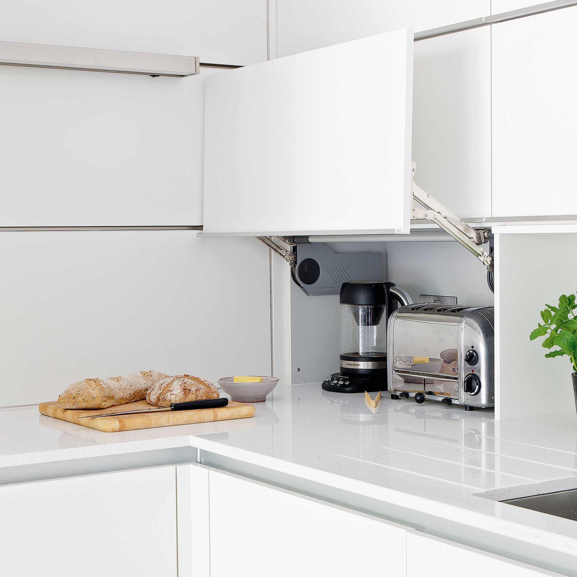 How to clean a toaster – how to make it look good as new safely | Ideal ...