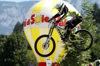 Jessica Stone racing at the Val di Sole World Cup