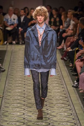 Burberry Septemer 2016 Collection