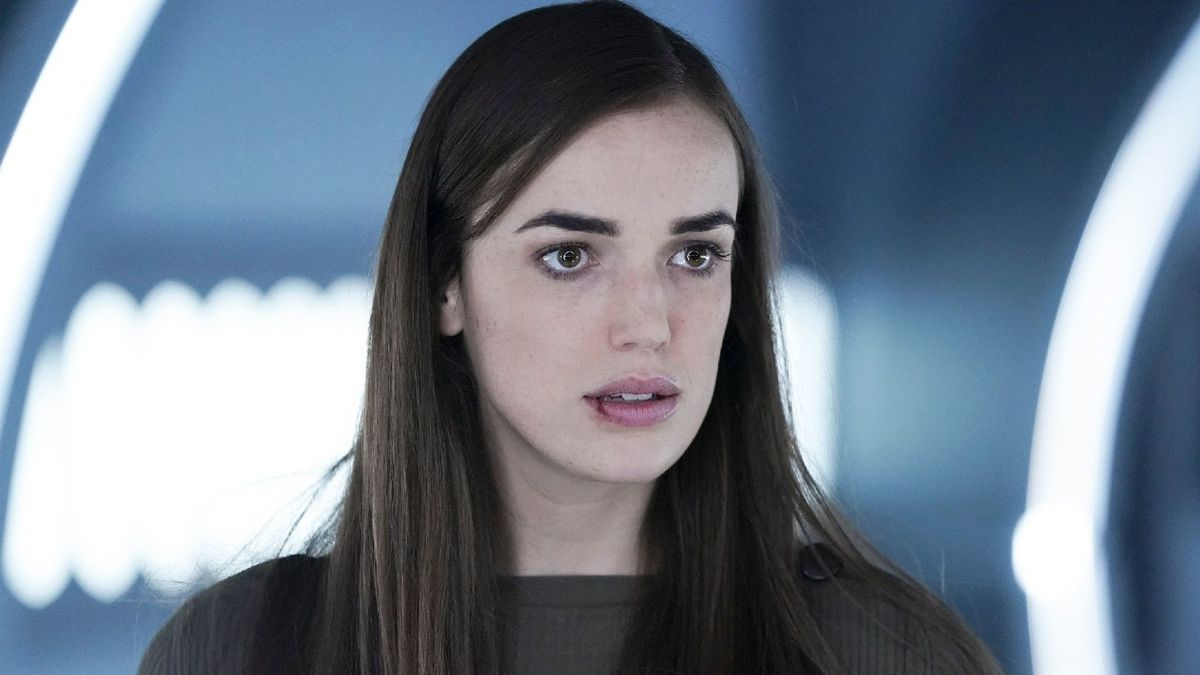 Elizabeth Henstridge on Agents of S.H.I.E.L.D.