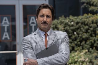 Luke Wilson as JD in Episode 104 of No Good Deed.