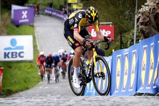 Ronde van Vlaanderen 2021 - Tour of Flanders - 105th Edition - Antwerp - Oudenaarde 263,7 km - 04/04/2021 - Wout Van Aert (BEL - Jumbo - Visma) - photo Tim van Wichelen/CV/BettiniPhotoÂ©2021