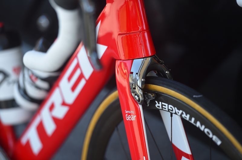 The Madone's integrated front brake