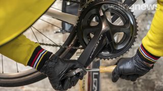How to remove and fit bike pedals