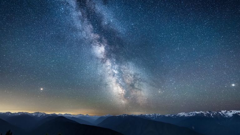 Jupiter in Aries 2022: The Milky Way with Mars and Jupiter over the Olympic Mountains at Hurricane Ridge, Olympic National Park, Washington State